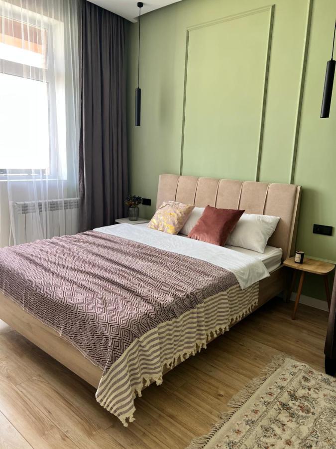 Green Plaza-Seaview Apartment Aktau  Ngoại thất bức ảnh